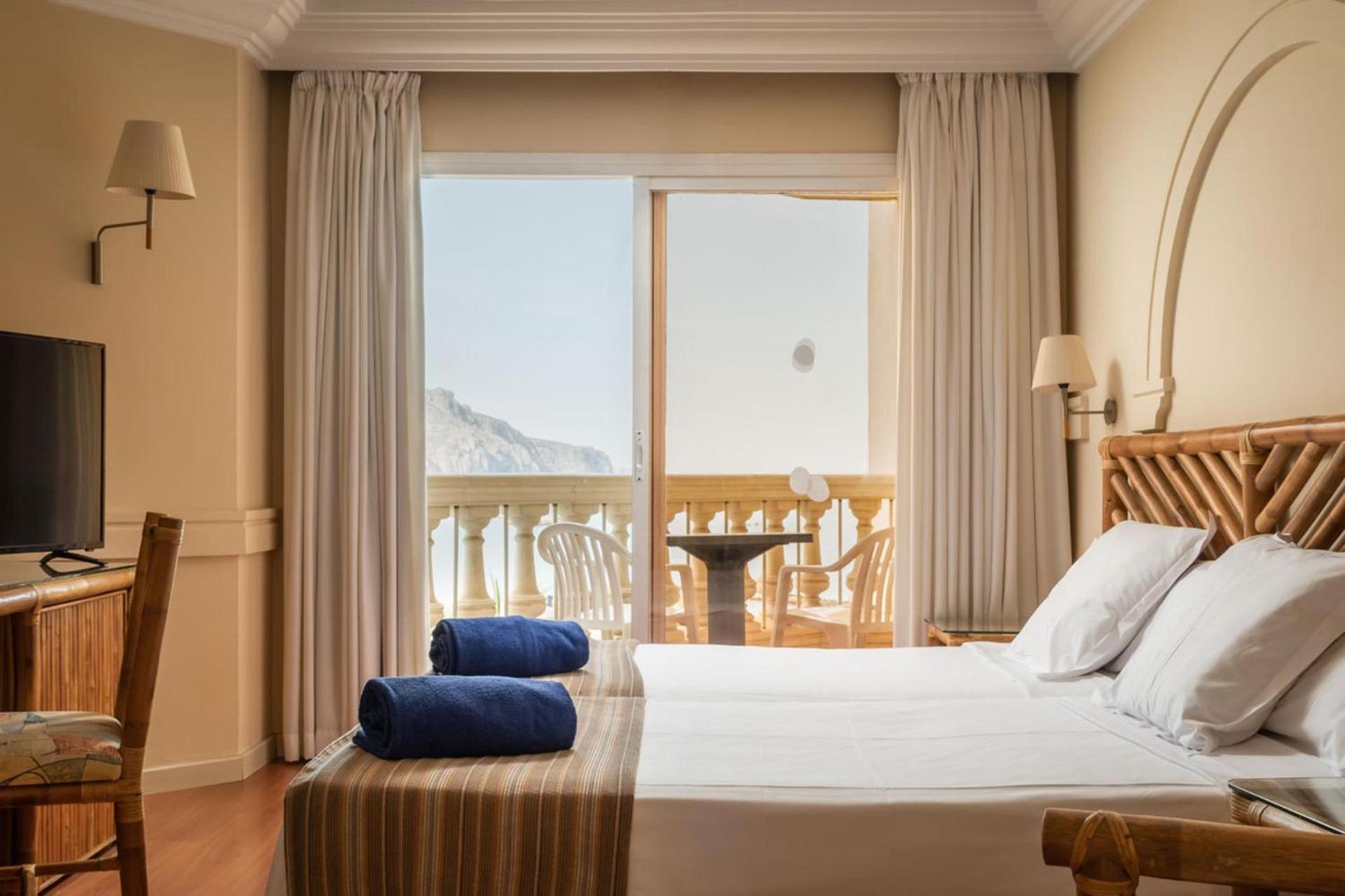 אגוואדולסה Hotel Moon Dreams Portomagno מראה חיצוני תמונה