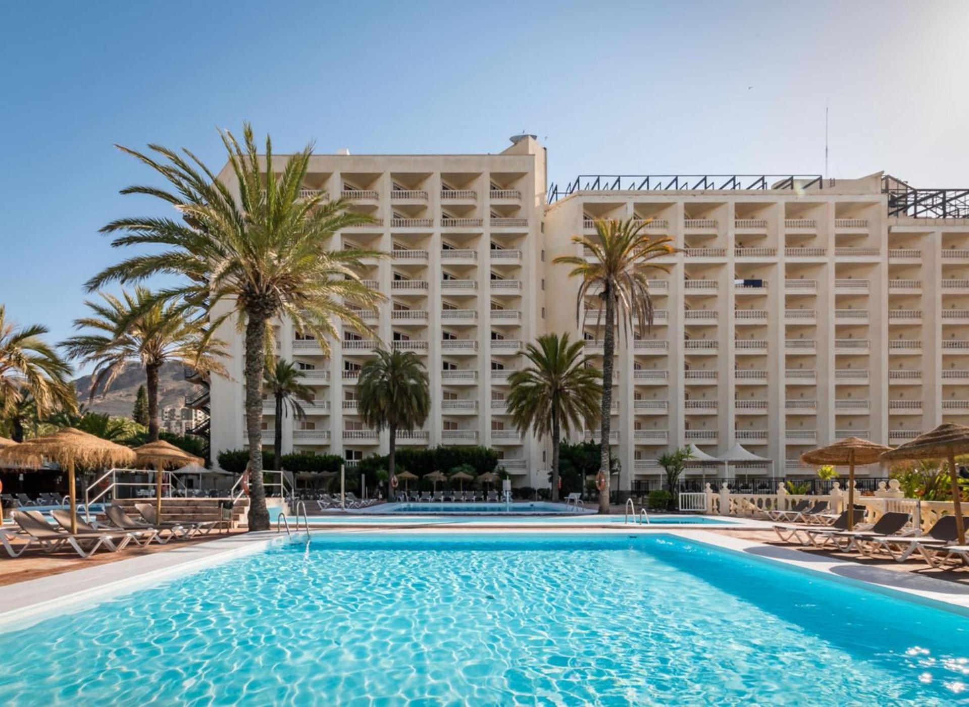 אגוואדולסה Hotel Moon Dreams Portomagno מראה חיצוני תמונה