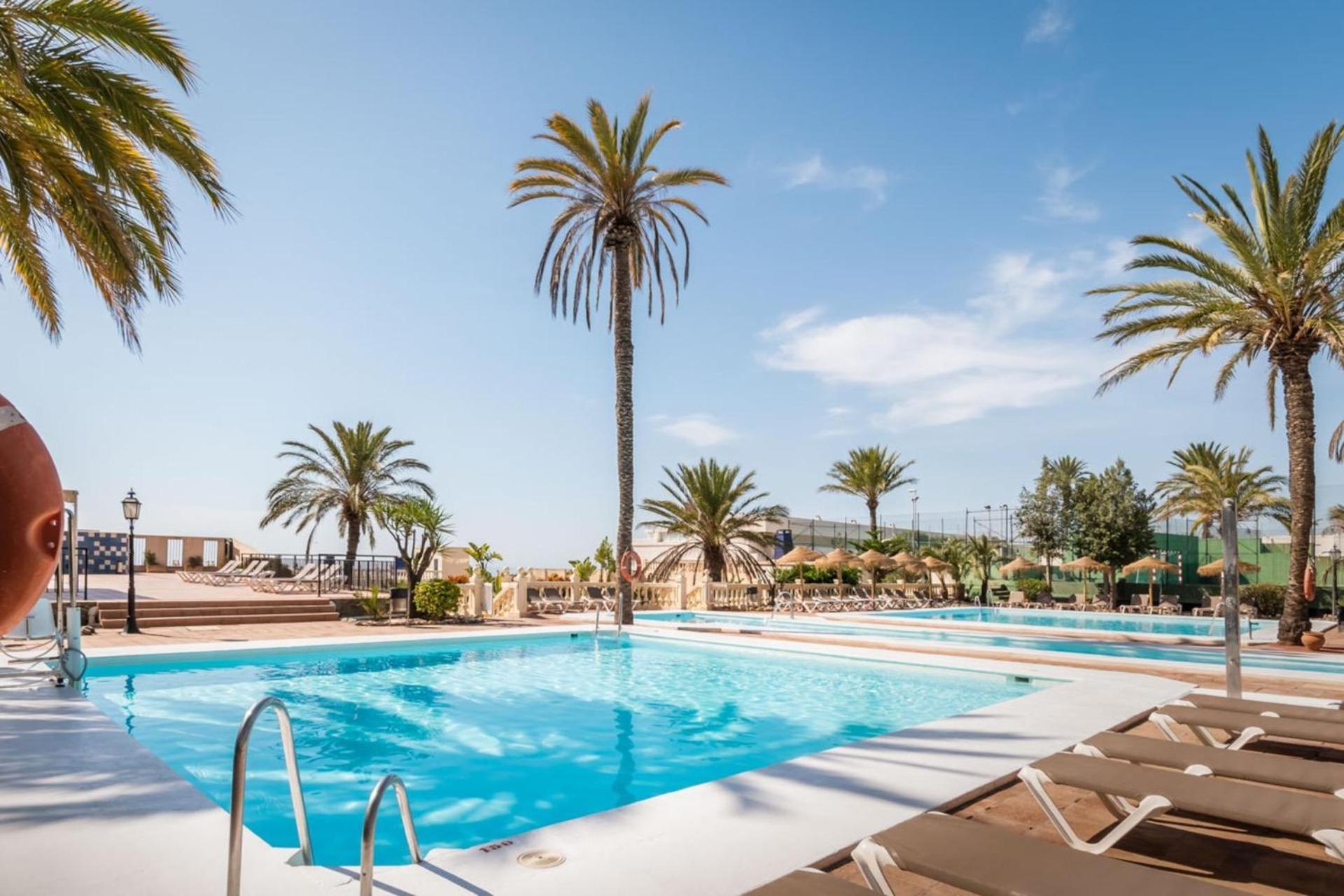 אגוואדולסה Hotel Moon Dreams Portomagno מראה חיצוני תמונה